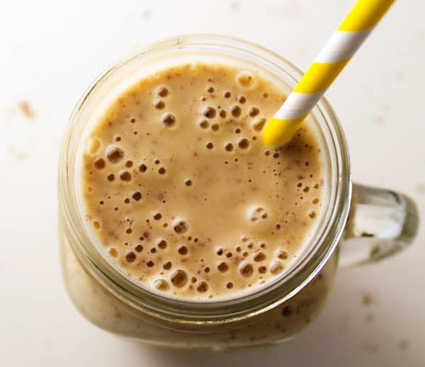 Peanut Butter Banana Smoothie (with flaxseed meal)