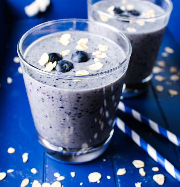 Blueberry Oatmeal Smoothie 