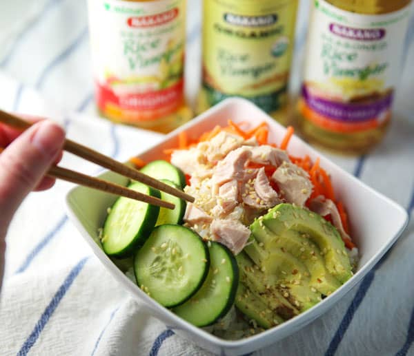 #ad Easy Tuna Sushi Bowls - These are so healthy, delicious, and perfect for meal prepping! | Tastefulventure.com made in partnership with @NAKANOSplash #NAKANONewYear #NewYearSwaps #IC