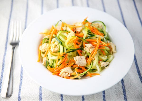 This Tuna Salad with Lemon Carrots and Spiralized Cucumber is so easy to make, healthy, and so flavorful!