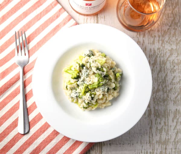 This Broccoli Gorgonzola Risotto is so creamy, savory, and luscious! Once you take your first bite you will not want to put your fork down! #risotto #Italianfood #glutenfree