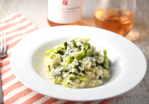 This Broccoli Gorgonzola Risotto is so creamy, savory, and luscious! Once you take your first bite you will not want to put your fork down! #risotto #Italianfood #glutenfree