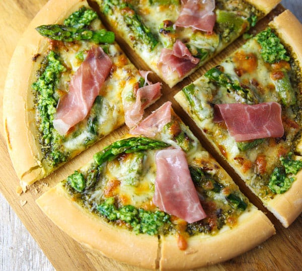 This Lemon Pesto Asparagus and Prosciutto Pizza is made with fresh ingredients and is incredibly savory! It's the perfect Springtime pizza!