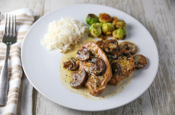 #ad These Slow Cooker Pork Chops are so tender, juicy, and savory! This will be your new favorite weeknight meal! @walmart @SmithfieldBrand