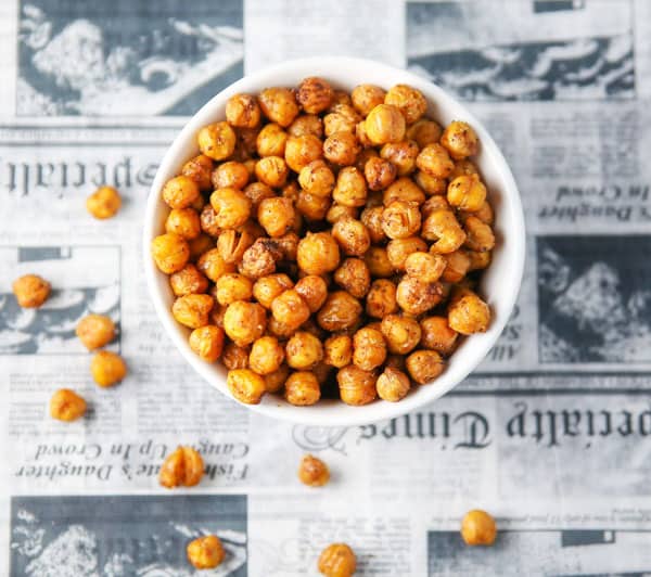 These Spicy Roasted Chickpeas are made with simple ingredients. This could be the perfect healthy snack!