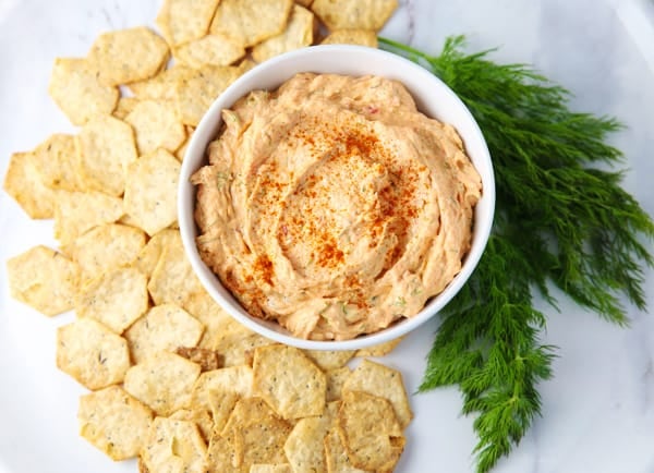 This Smoked Salmon Dip is super easy to make! It's so creamy, savory, and has the perfect amount of smoky flavor. It is sure to be a hit at your next party! #appetizer #appetizers #seafood #smokedsalmon #dip #partydip #salmon