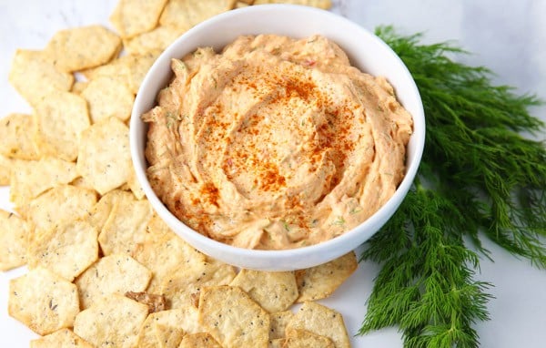 This Smoked Salmon Dip is super easy to make! It's so creamy, savory, and has the perfect amount of smoky flavor. It is sure to be a hit at your next party! #appetizer #appetizers #seafood #smokedsalmon #dip #partydip #salmon