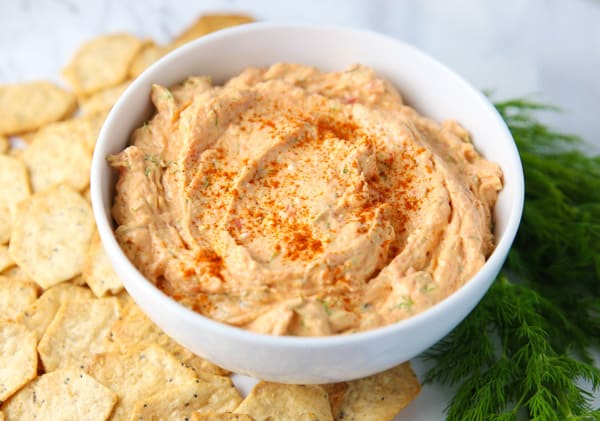 This Smoked Salmon Dip is super easy to make! It's so creamy, savory, and has the perfect amount of smoky flavor. It is sure to be a hit at your next party! #appetizer #appetizers #seafood #smokedsalmon #dip #partydip #salmon