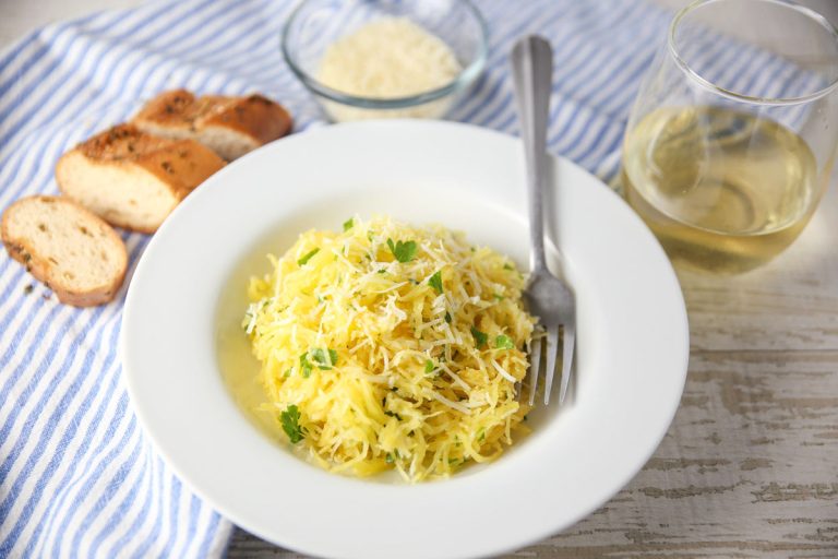 Garlic Parmesan Spaghetti Squash - Tastefulventure