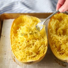 How To Cook Spaghetti Squash - Tastefulventure