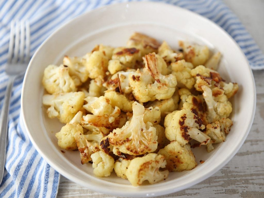 Roasted Garlic Cauliflower Tastefulventure roasted-garlic-cauliflower-tastefulventure